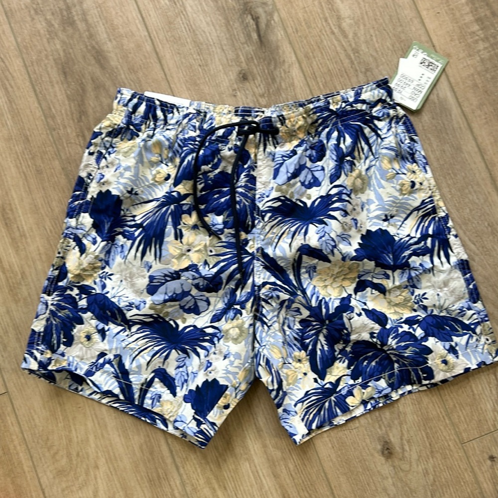 H&M men’s swim trunks